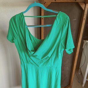 Urkye/BiuBiu Kelly Green Jersey Cowl-Back Sundress size 44 2/3